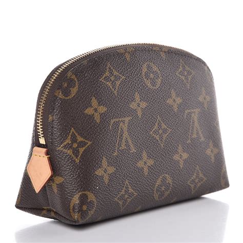 louis vuitton cosmetic bag cheap|louis vuitton men's cosmetic bag.